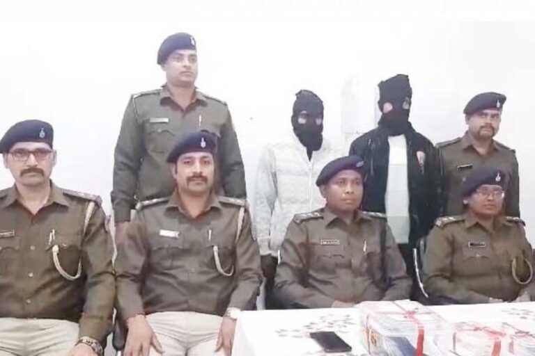 सरायकेला: छह लाख के ब्राउन शुगर के साथ दो तस्कर गिरफ्तार