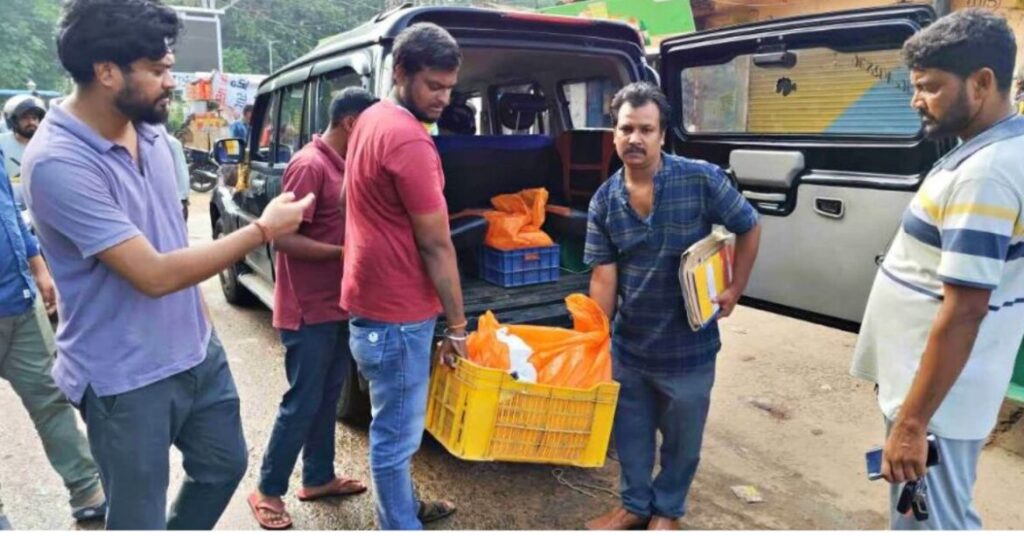 Jharkhand News: पटना से लाई जा रही 150 किलो मिलावटी पनीर जब्त, श्रावणी मेले में खपाने की थी तैयारी