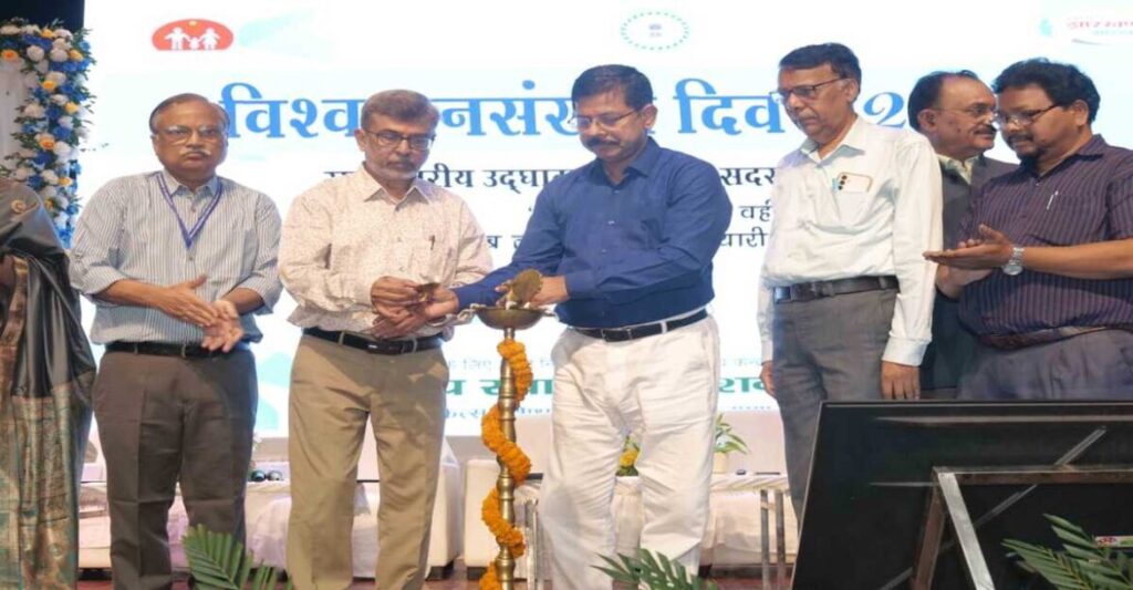 Jharkhand News: झारखंड में जनसंख्या वृद्धि दर राष्ट्रीय औसत से अधिक, परिवार नियोजन पर सरकार ने जताई चिंता