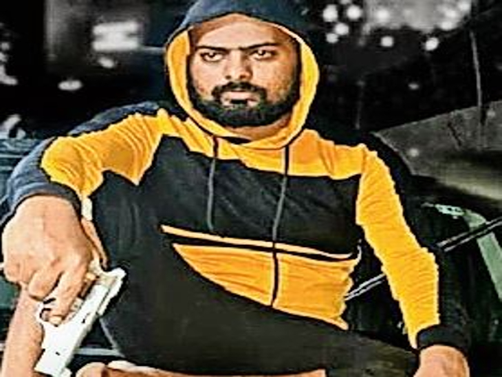 Dhanbad News : प्रिंस खान गैंग का शूटर दीपक वर्मा और बमकर चौधरी गिरफ्तार