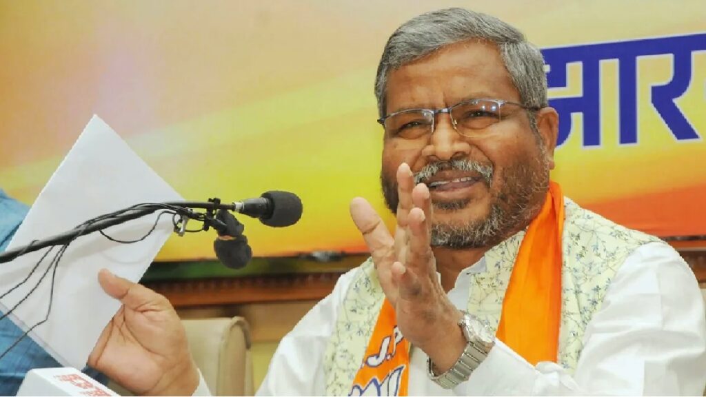 रांची में बड़ा भ्रष्टाचार आरोप: बाबूलाल मरांडी ने एसीबी को लिखा पत्र, आईएफएस अधिकारी पर करोड़ों के गबन का मामला