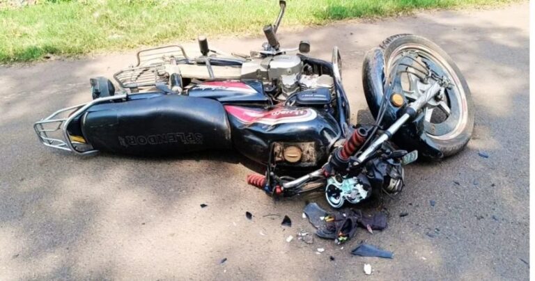 धनबाद में दिनदहाड़े फायरिंग, जीएम ऑफिस गेट पर नकाबपोशों का हमला, इलाके में दहशत