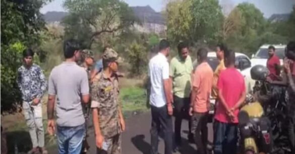 धनबाद में कोयला तस्करों का हमला: स्पेशल ब्रांच सब-इंस्पेक्टर और पत्नी से मारपीट, दोनों घायल