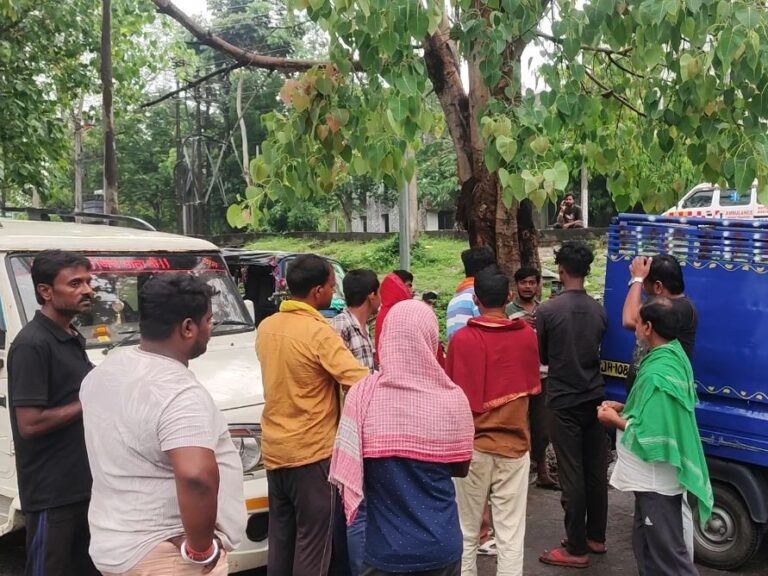 धनबाद गैस सिलेंडर ब्लास्ट: मुनीडीह में आधी रात धमाका, 2 की मौत, 2 की हालत गंभीर