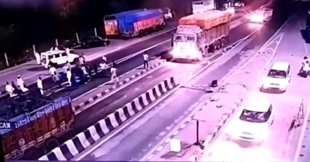 रांची के मांडर टोल प्लाजा पर बवाल, कर्मियों के साथ मारपीट, कई घायल, पुलिस जांच में जुटी
