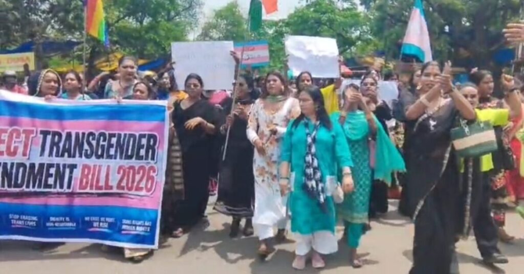 जमशेदपुर में ट्रांसजेंडर बिल 2026 के खिलाफ किन्नर समुदाय का प्रदर्शन, केंद्र सरकार पर उठाए सवाल