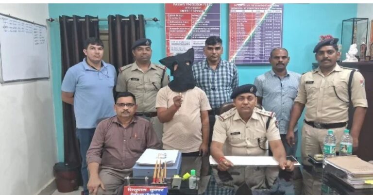 रांची रेलवे स्टेशन पर बच्चे का छीना गया सोने का लॉकेट बरामद, आरपीएफ ने आरोपी को दबोचा