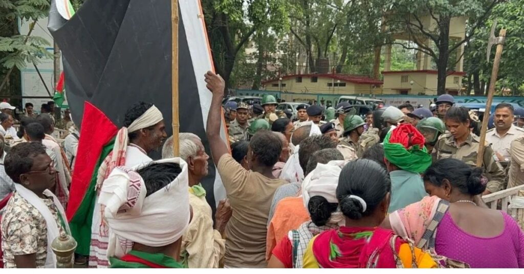 झारखंड आंदोलनकारियों का मुख्यमंत्री आवास घेराव मार्च, मोराबादी में रोके गए प्रदर्शनकारी, 600 जवान तैनात