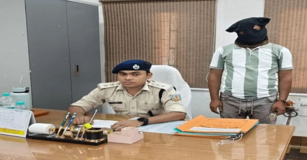 जामताड़ा में साइबर ठगी का बड़ा खुलासा, क्रेडिट कार्ड अपडेट के नाम पर ठगी करने वाला आरोपी गिरफ्तार