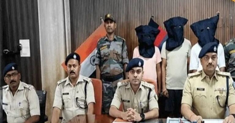 जामताड़ा में साइबर ठगी के खिलाफ बड़ी कार्रवाई, तीन साइबर अपराधी गिरफ्तार, 9 मोबाइल और 22 सिम कार्ड बरामद