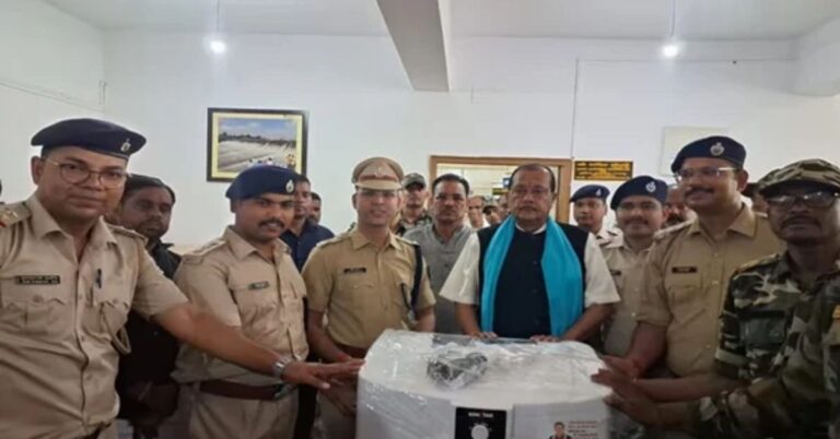 भू-माफियाओं और अपराधियों को वित्त मंत्री राधाकृष्ण किशोर की चेतावनी, कहा- कानून से ऊपर कोई नहीं