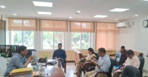 झारखंड में स्वास्थ्य सेवाओं को मिलेगी बड़ी मजबूती, 720 नई एंबुलेंस खरीदेगी सरकार; एक माह में टेंडर प्रक्रिया पूरी करने का निर्देश
