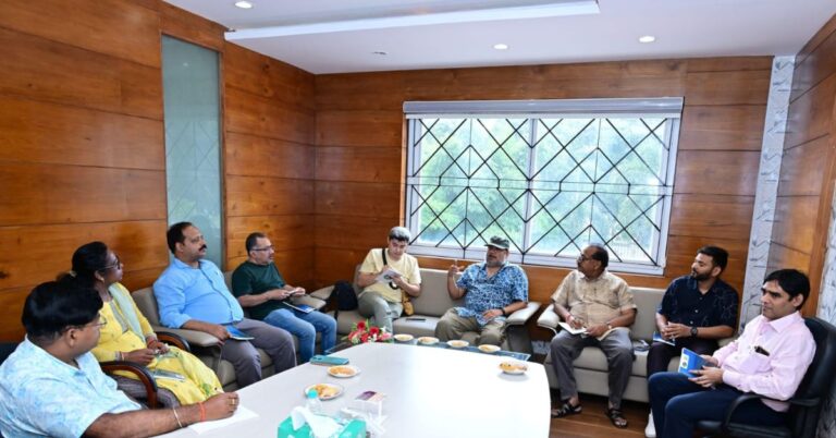 सूचना भवन से शुरू होगा झारखंड फिल्म एंड टेलीविजन इंस्टीट्यूट, SRFTI टीम ने किया निरीक्षण