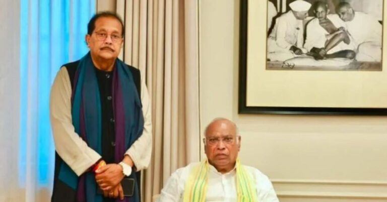 दिल्ली में कांग्रेस अध्यक्ष मल्लिकार्जुन खड़गे से मिले वित्त मंत्री राधाकृष्ण किशोर, शिष्टाचार मुलाकात पर रही चर्चा
