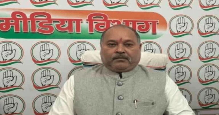 भाजपा छात्रों के भविष्य की सबसे बड़ी दुश्मन, पेपर लीक पर पहले अपने 11 साल का जवाब दे भाजपा- कांग्रेस