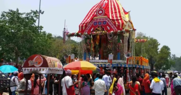 जगन्नाथपुर मंदिर में उमड़ी श्रद्धालुओं की भीड़, आज शाम 5 बजे निकलेगा भगवान जगन्नाथ का भव्य रथ