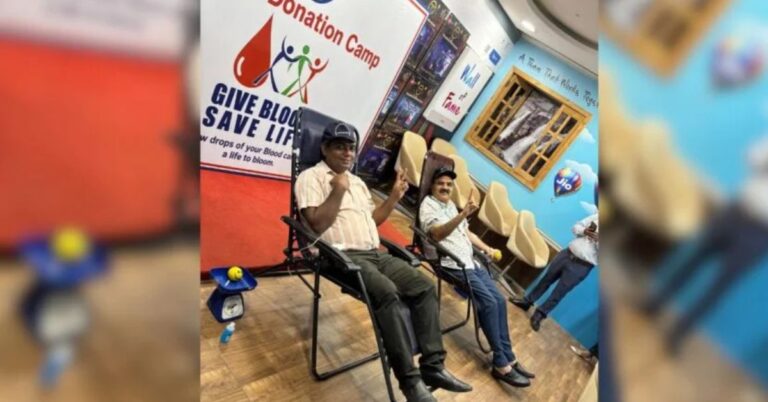 धीरूभाई अंबानी की पुण्यतिथि पर रांची में रिलायंस जियो का रक्तदान शिविर, 57 यूनिट रक्त हुआ संग्रहित