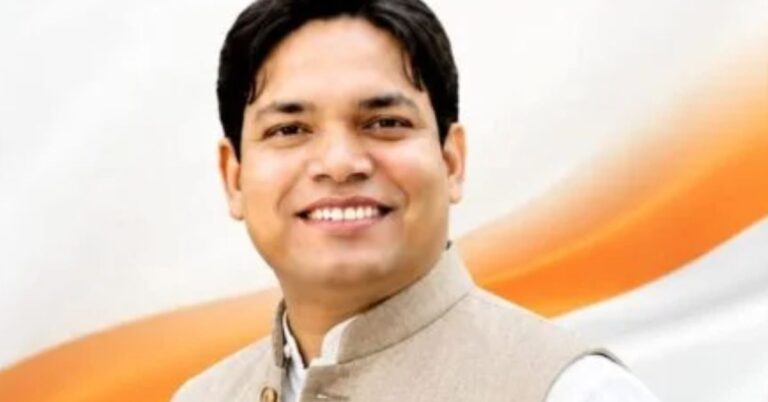 रिम्स-2 परियोजना पर कांग्रेस का भाजपा पर हमला, मृदुल राज बोले- विकास कार्यों में बाधा डाल रही भाजपा