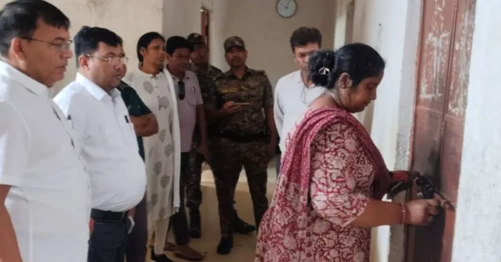 गुमला के कस्तूरबा आवासीय विद्यालय में 10वीं की छात्रा ने की आत्महत्या, हॉस्टल में फंदे से लटका मिला शव