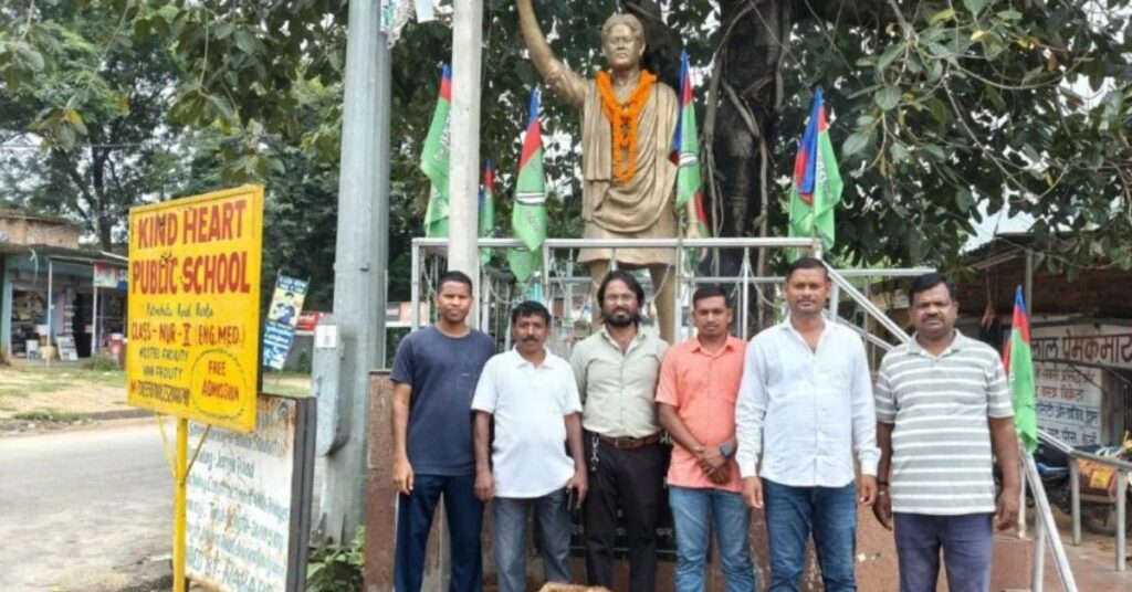 बुंडू में शहीद निर्मल महतो को दी गई श्रद्धांजलि, उलगुलान मोर्चा ने उनके सपनों का झारखंड बनाने का लिया संकल्प